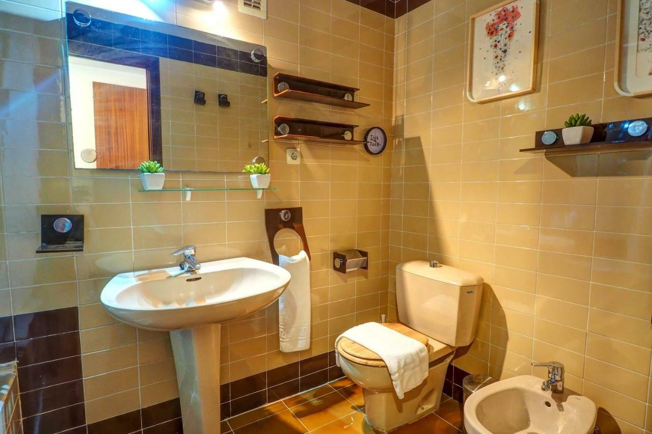 Clarimar Apartment By Hello Homes シッチェス エクステリア 写真