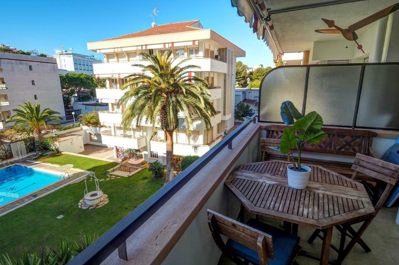 Clarimar Apartment By Hello Homes シッチェス エクステリア 写真